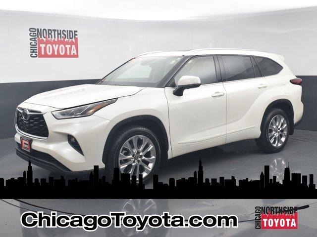 used 2021 Toyota Highlander car, priced at $34,990