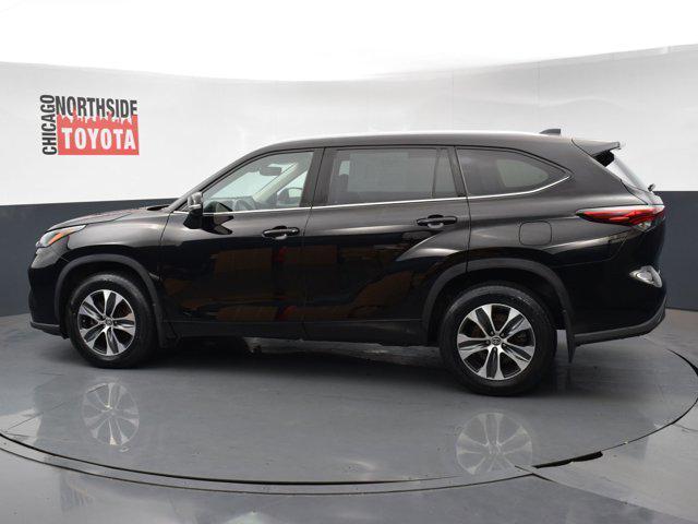 used 2022 Toyota Highlander car, priced at $36,990