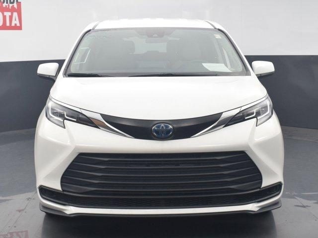 used 2022 Toyota Sienna car, priced at $36,490