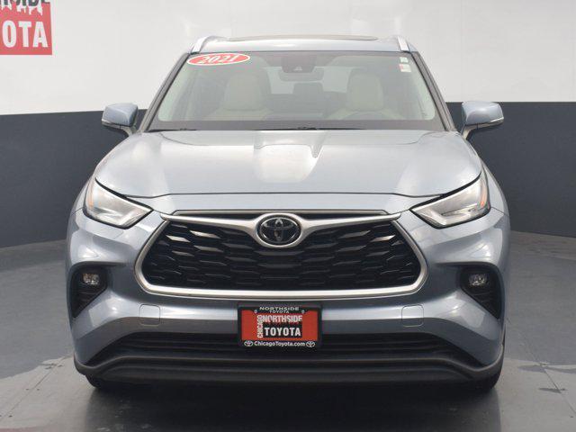 used 2021 Toyota Highlander car, priced at $32,490