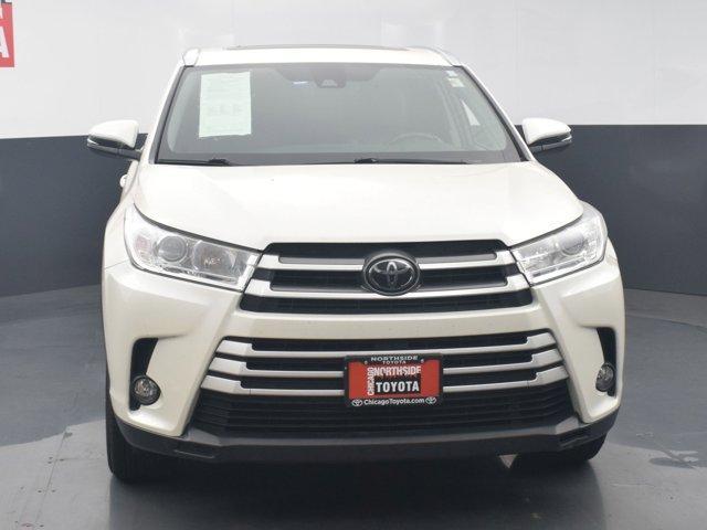 used 2019 Toyota Highlander car, priced at $28,990