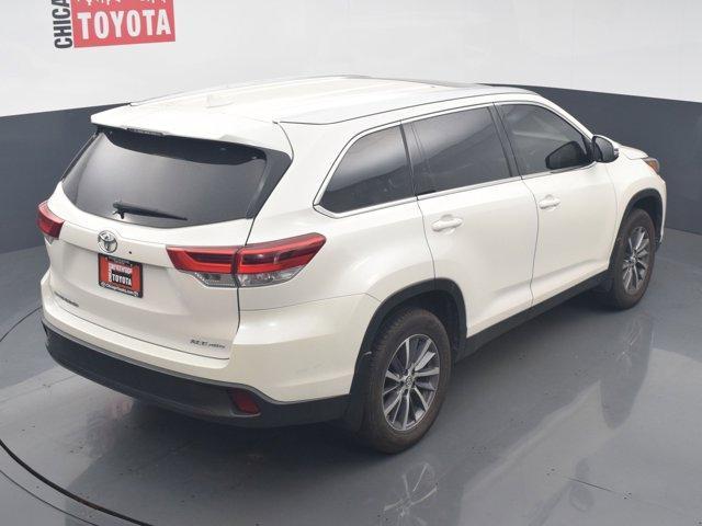 used 2019 Toyota Highlander car, priced at $28,990