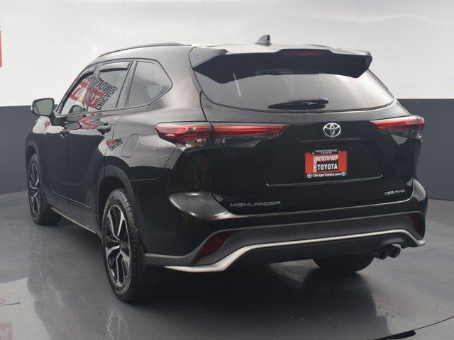used 2022 Toyota Highlander car, priced at $38,990