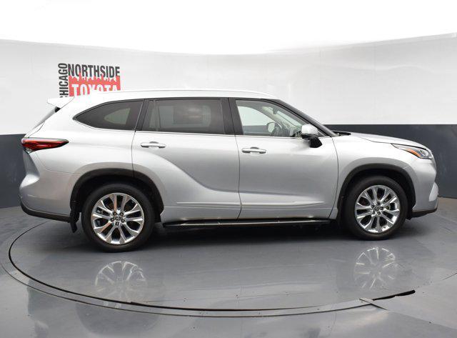 used 2023 Toyota Highlander car, priced at $39,490