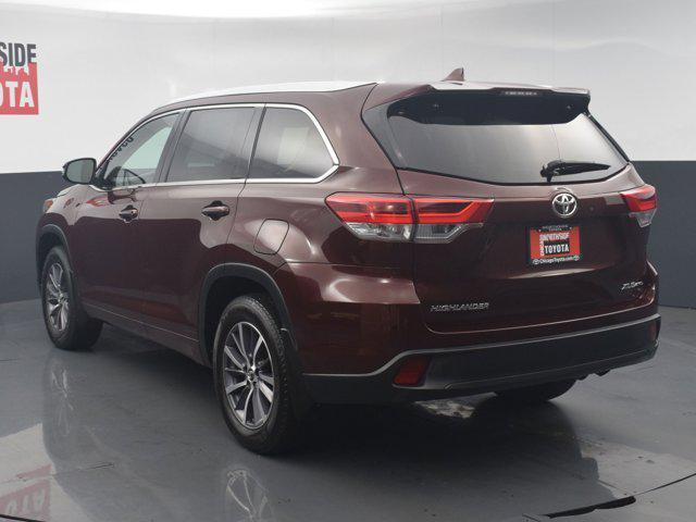 used 2018 Toyota Highlander car, priced at $30,990