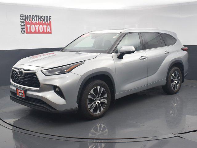 used 2022 Toyota Highlander car, priced at $34,790