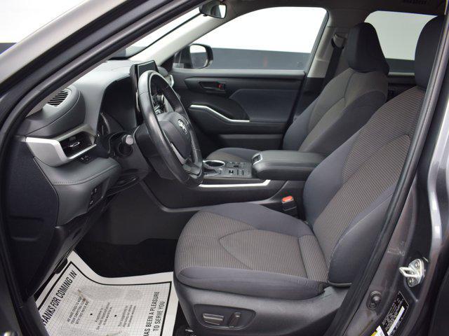 used 2024 Toyota Highlander car, priced at $34,490