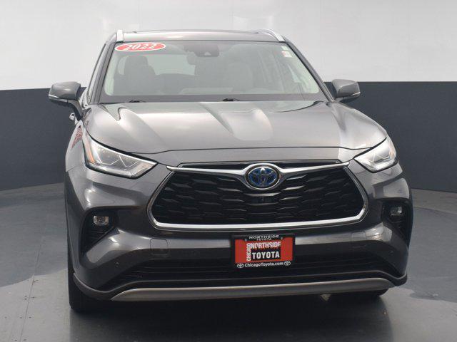 used 2022 Toyota Highlander Hybrid car, priced at $46,990