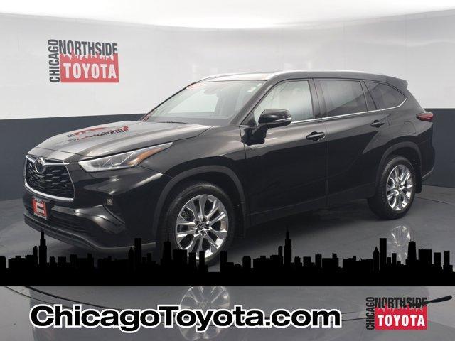 used 2021 Toyota Highlander car, priced at $39,890