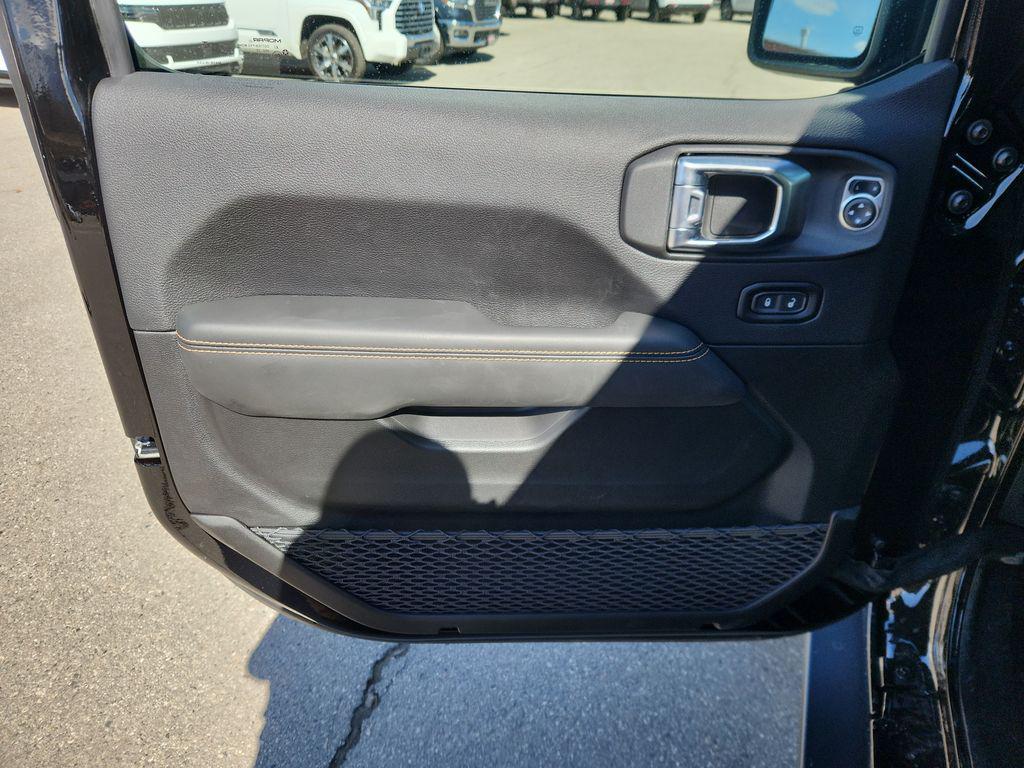 new 2025 Jeep Wrangler car, priced at $107,879