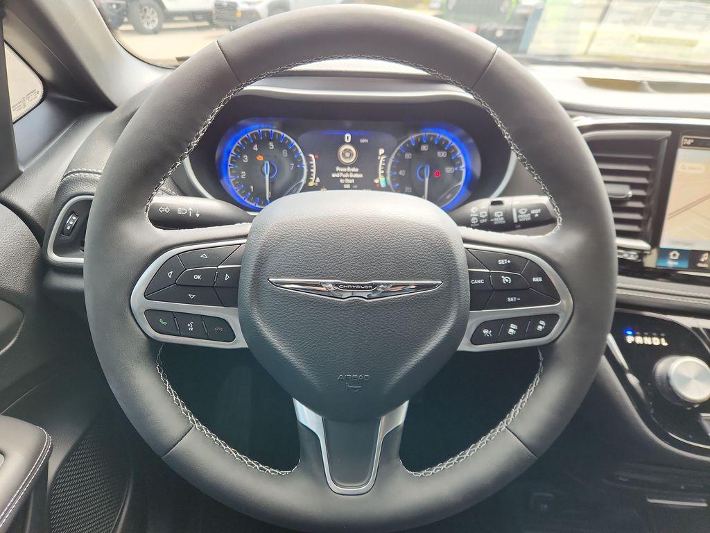 new 2025 Chrysler Pacifica car, priced at $44,757