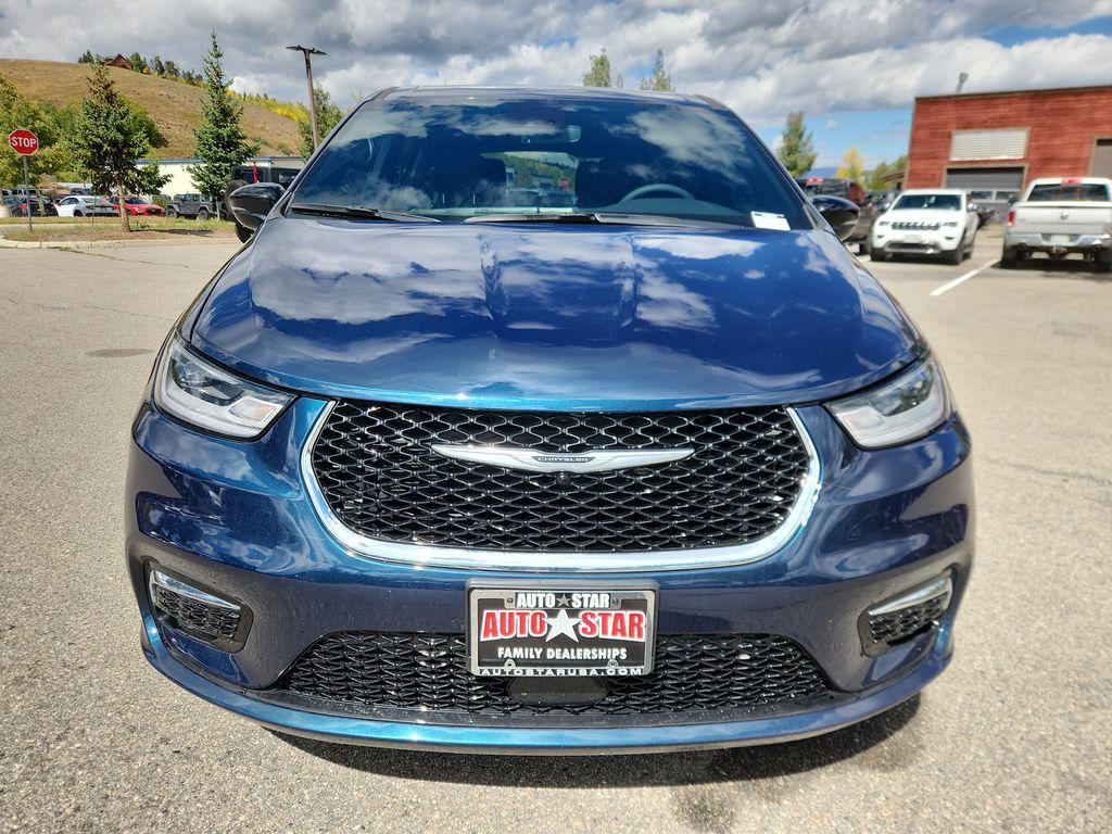 new 2025 Chrysler Pacifica car, priced at $44,757