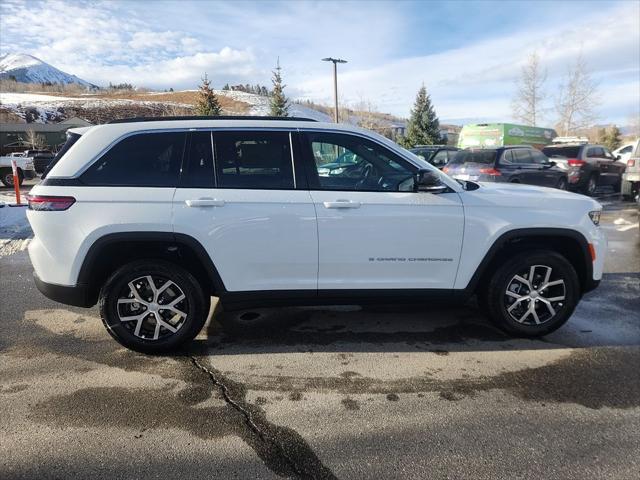 new 2025 Jeep Grand Cherokee car, priced at $54,209