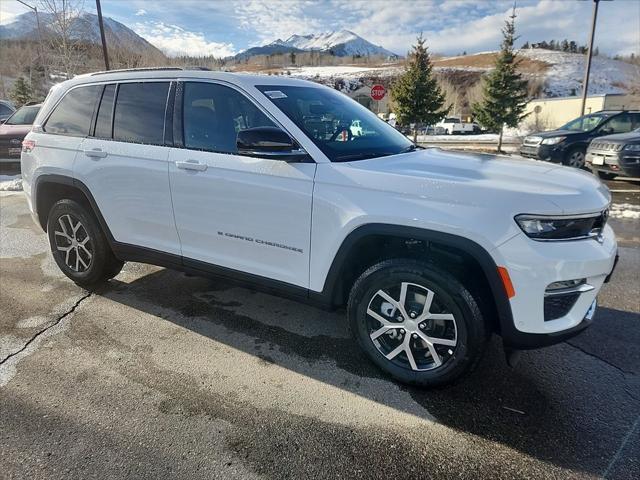 new 2025 Jeep Grand Cherokee car, priced at $50,695