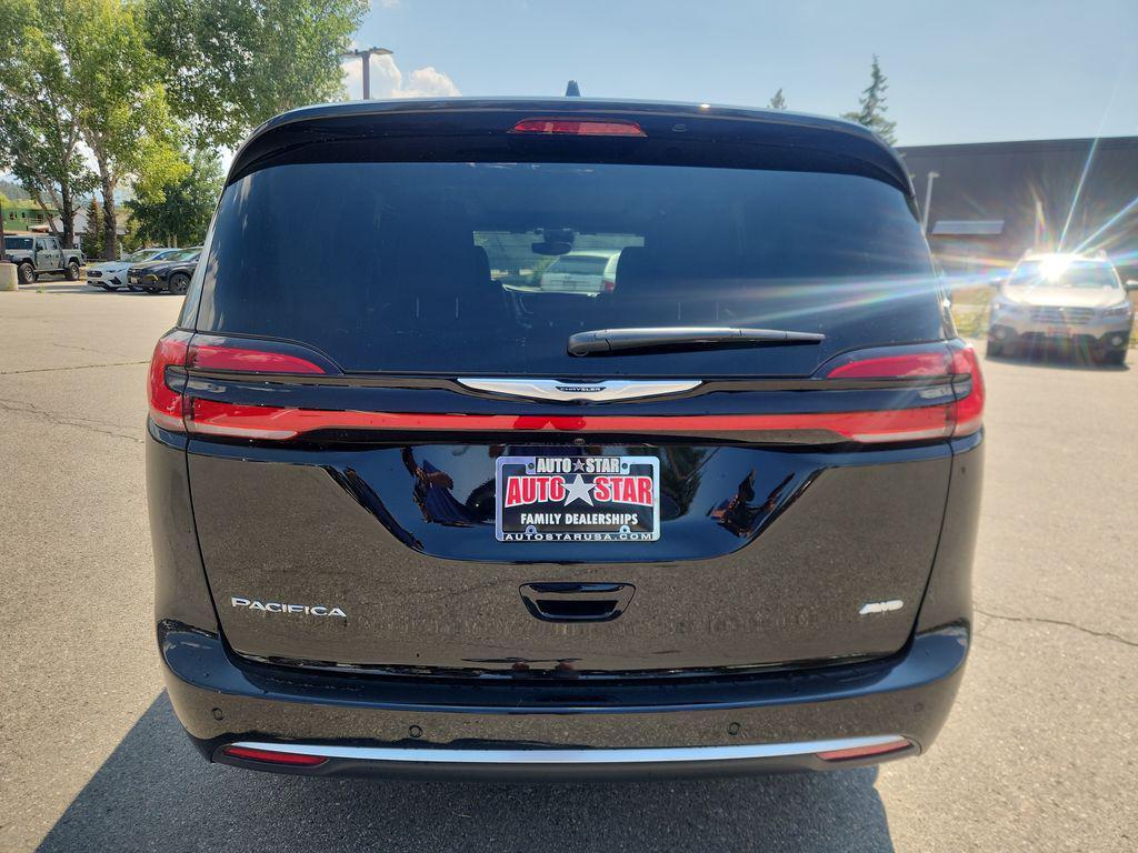 new 2025 Chrysler Pacifica car, priced at $55,165