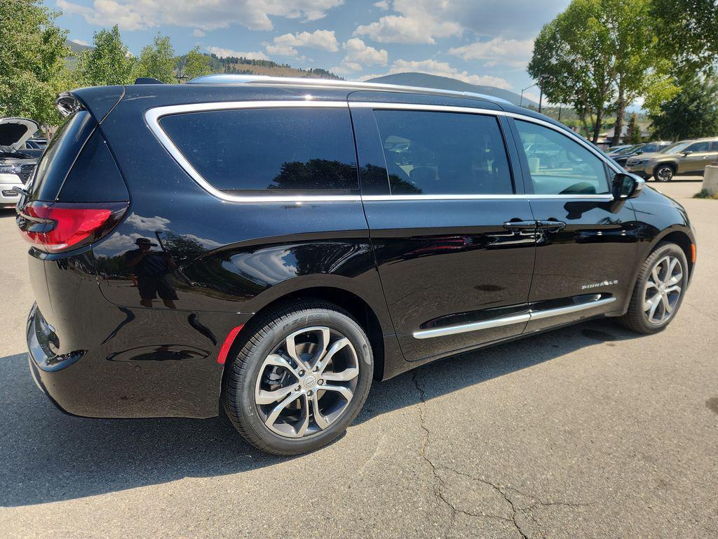 new 2025 Chrysler Pacifica car, priced at $55,165