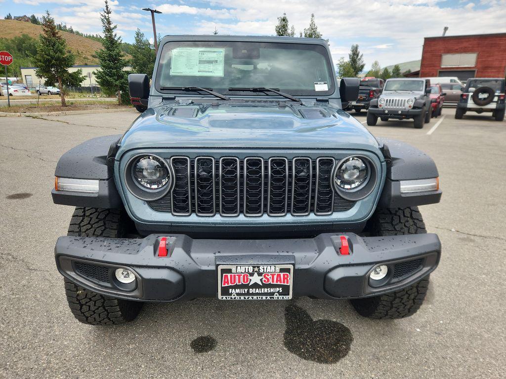 new 2025 Jeep Gladiator car, priced at $48,868