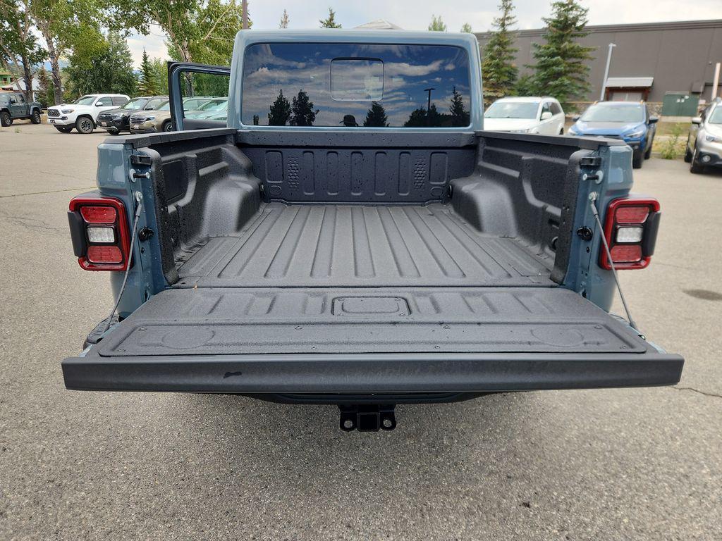 new 2025 Jeep Gladiator car, priced at $48,868
