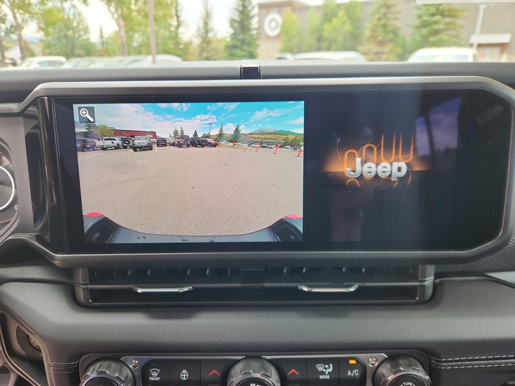 new 2025 Jeep Gladiator car, priced at $48,868