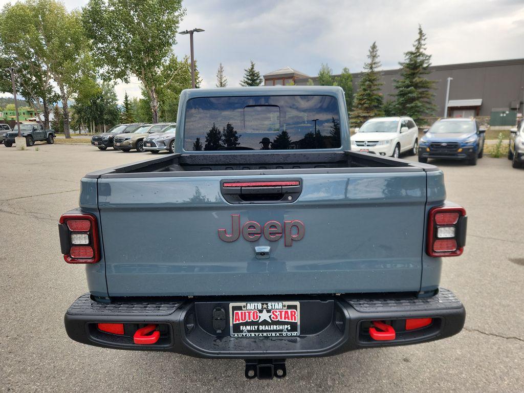 new 2025 Jeep Gladiator car, priced at $48,868