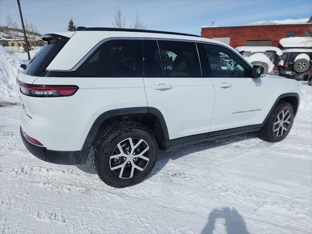 used 2024 Jeep Grand Cherokee car, priced at $40,699