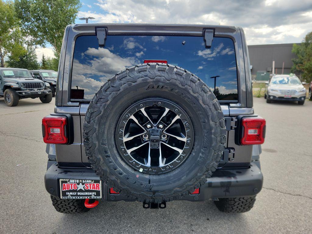 new 2025 Jeep Wrangler car, priced at $71,090