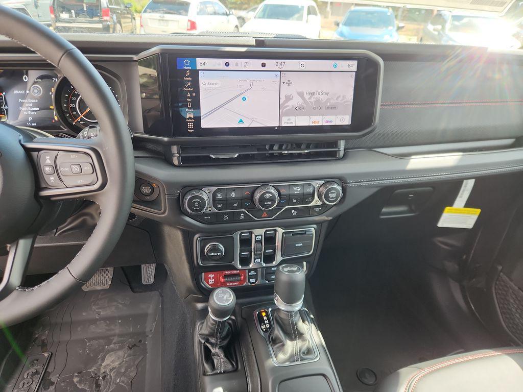 new 2025 Jeep Wrangler car, priced at $71,090