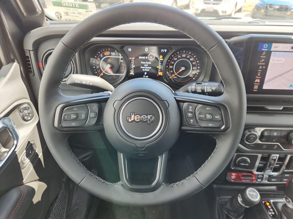 new 2025 Jeep Wrangler car, priced at $71,090