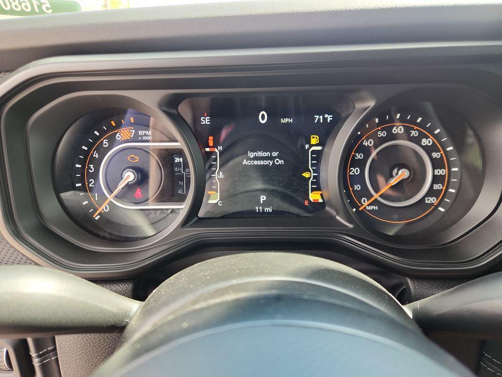 new 2025 Jeep Wrangler car, priced at $71,090