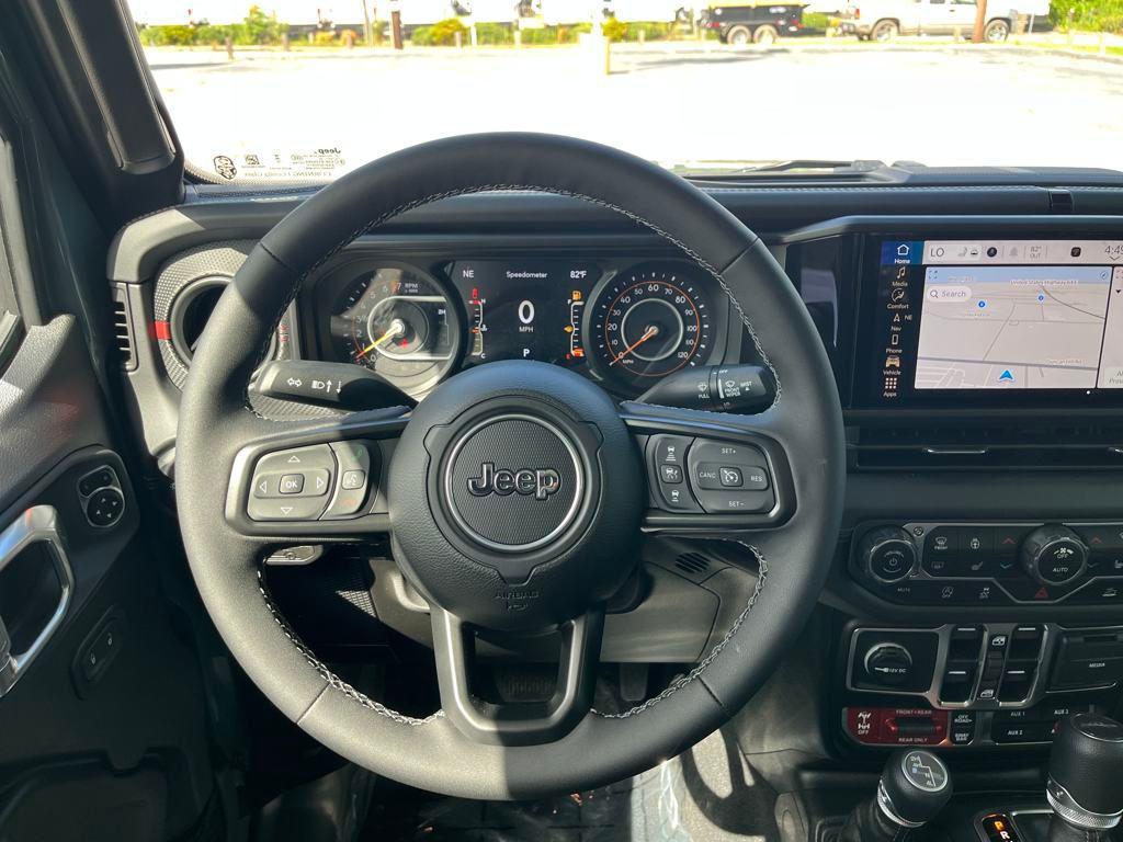 new 2025 Jeep Gladiator car, priced at $58,046