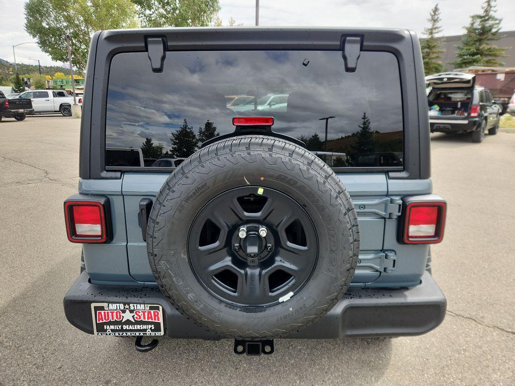 new 2025 Jeep Wrangler car, priced at $41,558