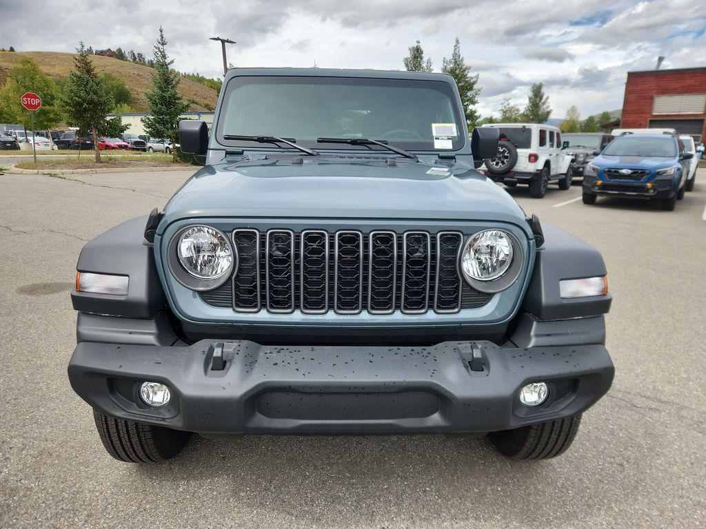 new 2025 Jeep Wrangler car, priced at $41,558