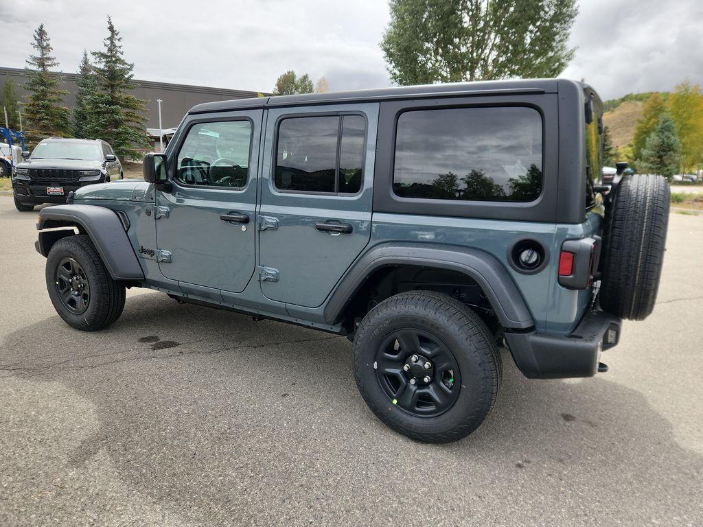 new 2025 Jeep Wrangler car, priced at $41,558