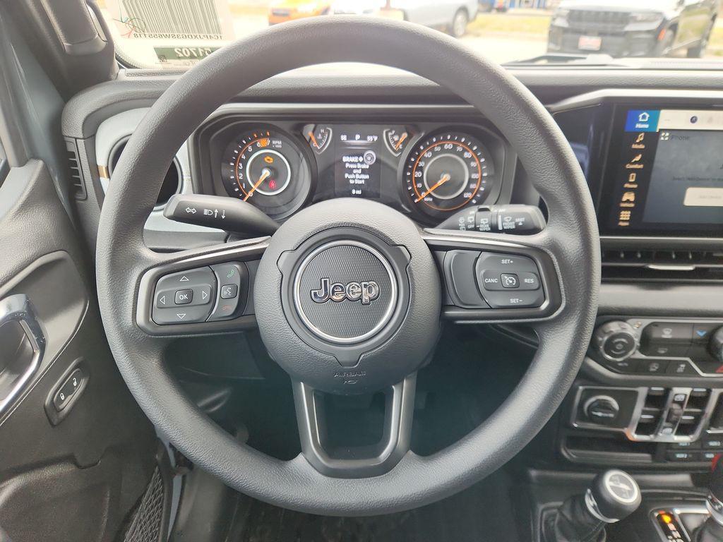 new 2025 Jeep Wrangler car, priced at $41,558