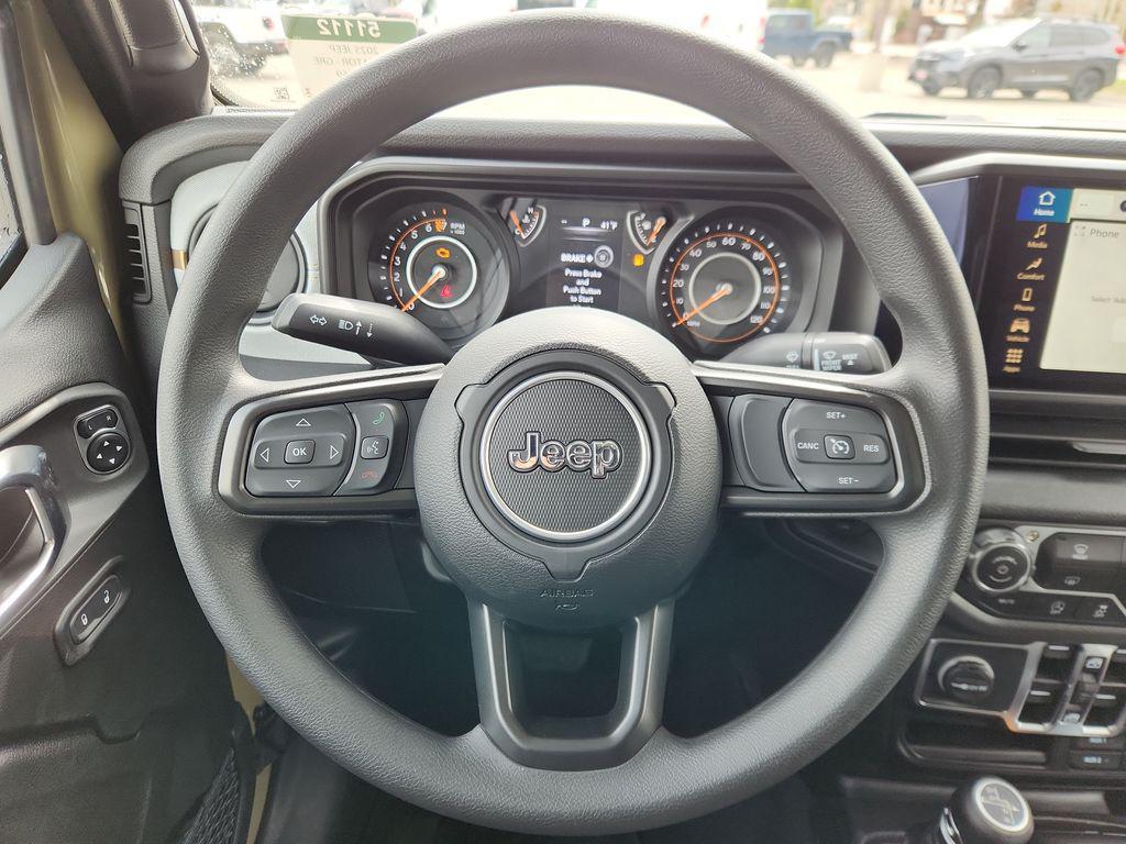 new 2025 Jeep Gladiator car, priced at $40,555