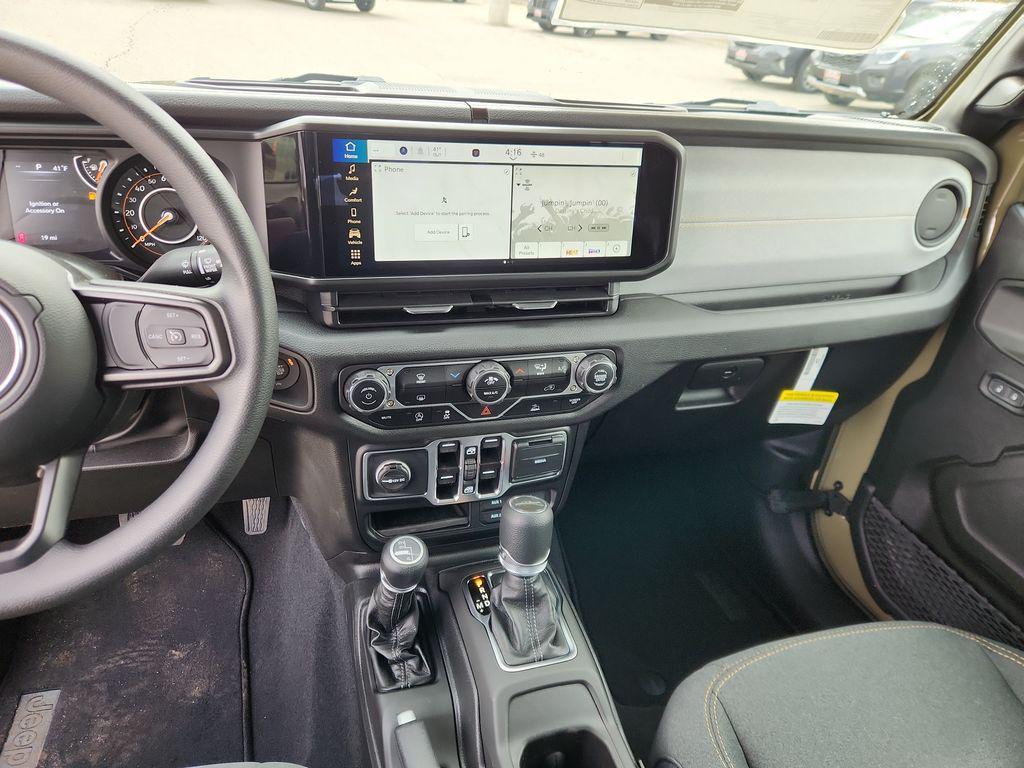 new 2025 Jeep Gladiator car, priced at $40,555