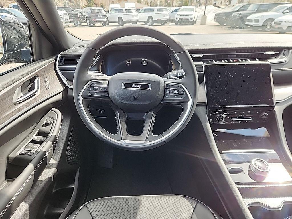 new 2025 Jeep Grand Cherokee L car, priced at $53,486