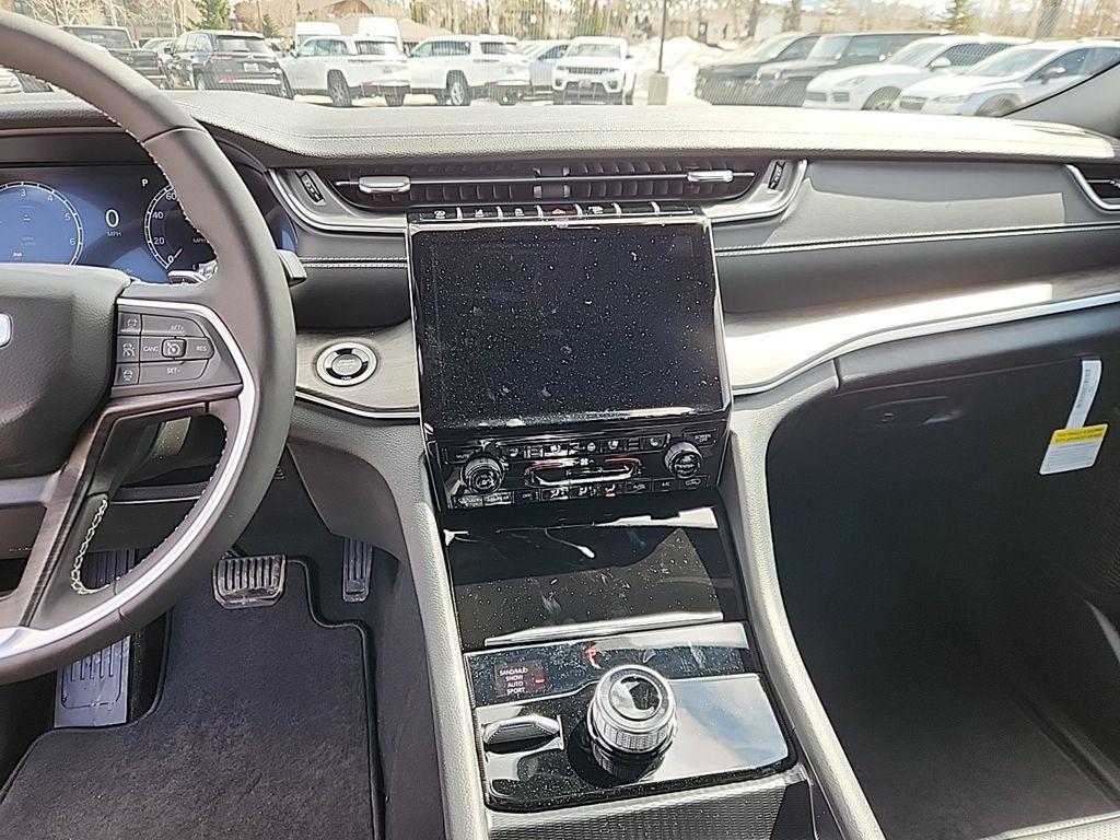 new 2025 Jeep Grand Cherokee L car, priced at $53,486