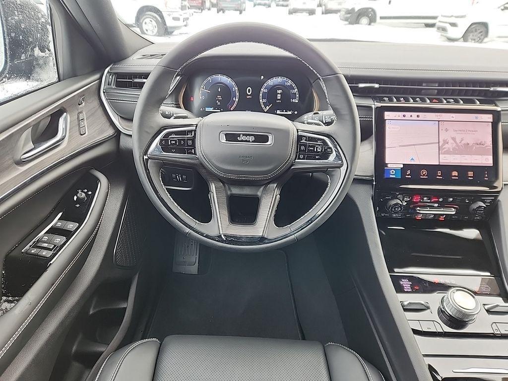 new 2025 Jeep Grand Cherokee L car, priced at $61,411