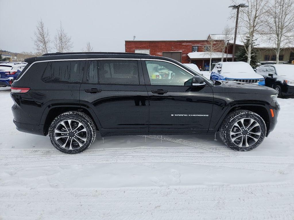 new 2025 Jeep Grand Cherokee L car, priced at $61,411