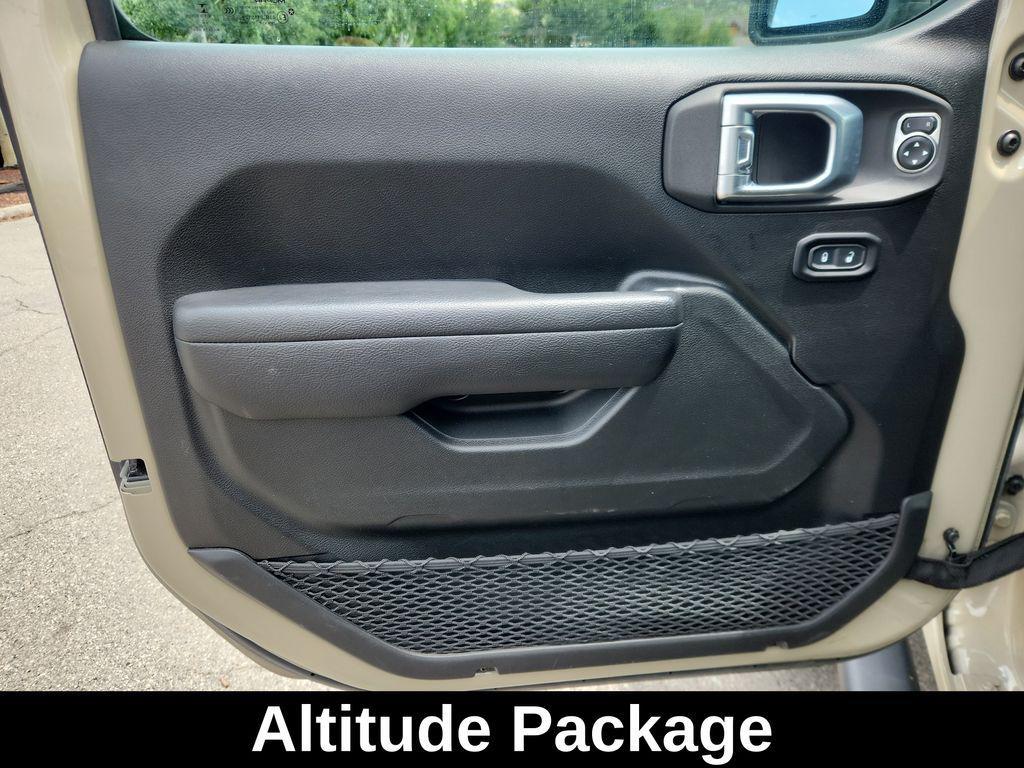 used 2022 Jeep Wrangler Unlimited car, priced at $30,299