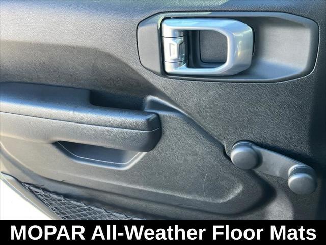 used 2022 Jeep Wrangler Unlimited car, priced at $29,238