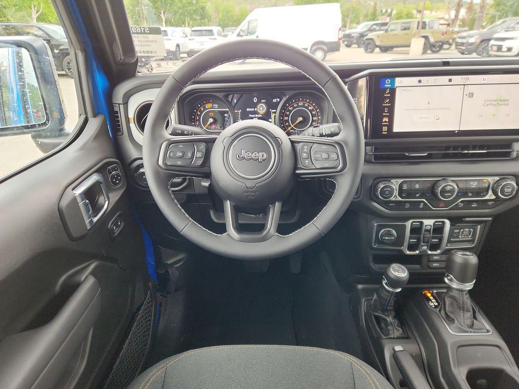 new 2025 Jeep Wrangler car, priced at $45,659