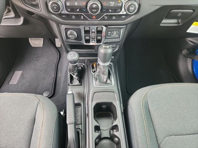 new 2025 Jeep Wrangler car, priced at $45,659