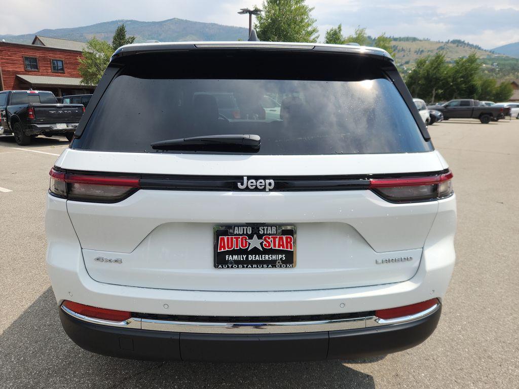 new 2025 Jeep Grand Cherokee car, priced at $40,687