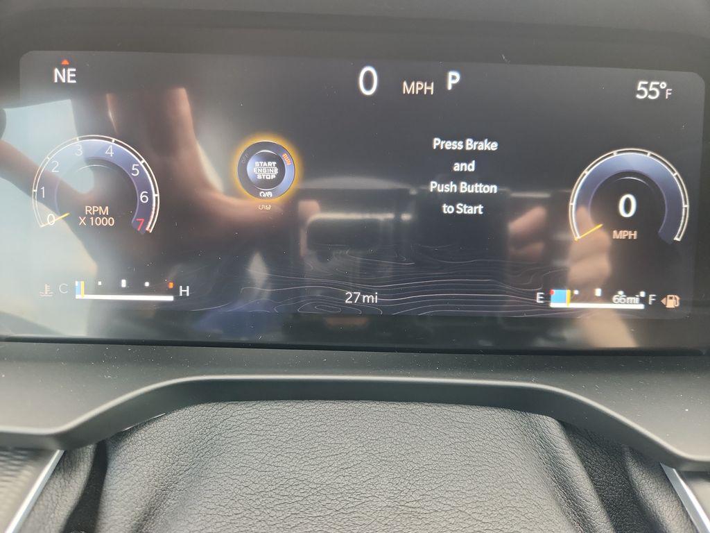 new 2025 Jeep Grand Cherokee car, priced at $40,687