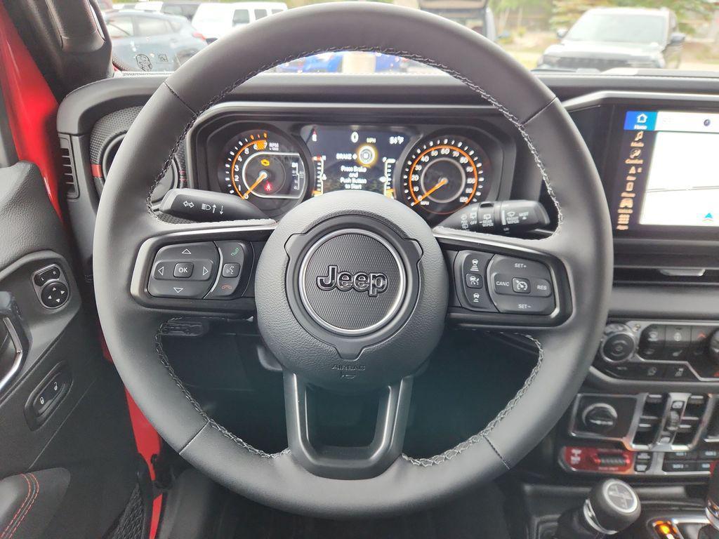 new 2025 Jeep Wrangler car, priced at $70,532