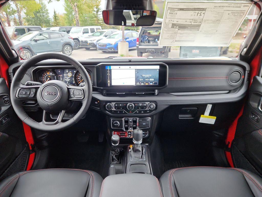 new 2025 Jeep Wrangler car, priced at $70,532