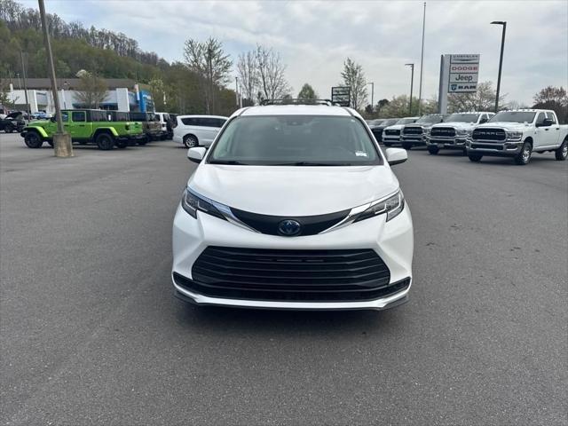 used 2022 Toyota Sienna car, priced at $40,824