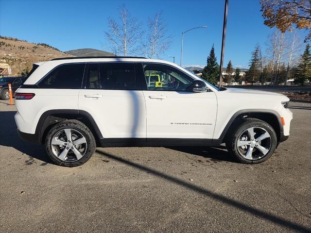 new 2025 Jeep Grand Cherokee car, priced at $48,624